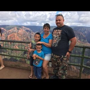 Meet your Posher, Joy